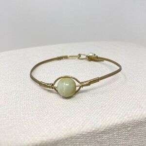 Canvas Style‎ Stone Bead Bracelet Signed Wire Wrap Dainty Minimal Gold-Tone